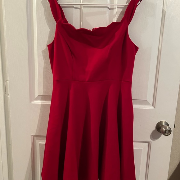 Modcloth Red Pleated Dress - Picture 4 of 5